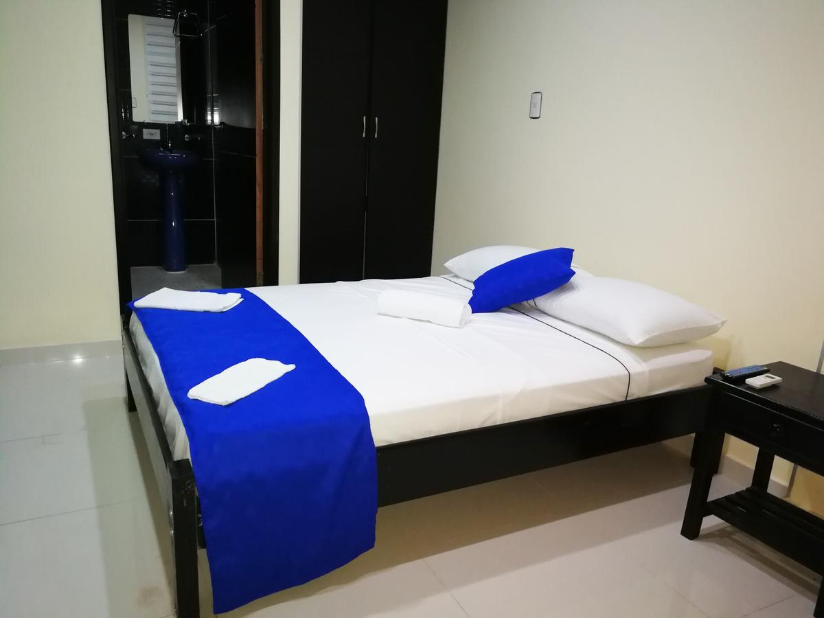 Hotel Zafiro Летисия Екстериор снимка